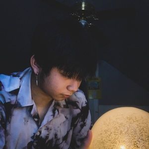 Meet your Posher, Kiệt